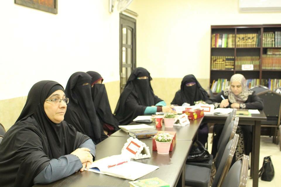 "فرع الرصيفة يقيم دورة "شرح المنظومة الجزرية